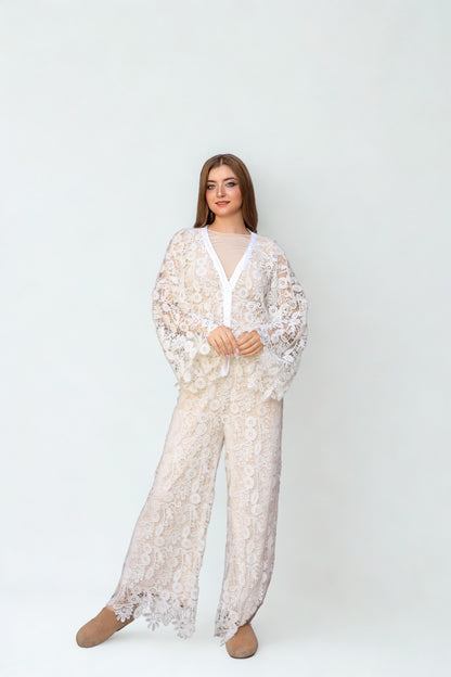 A04 - Floral Off-White Set